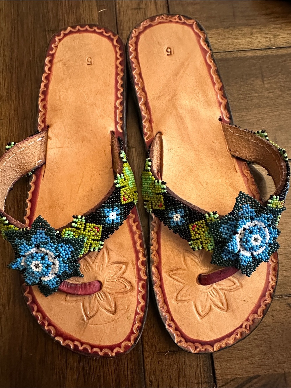 SIZE 8US Hand-BEADED  Leather  Sandals